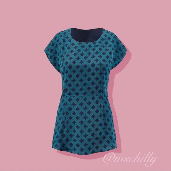 Cabi Blue Split Back Foulard Short Sleeve Blouse Geometric Shirt Top 3274 Sz M - Picture 1 of 9